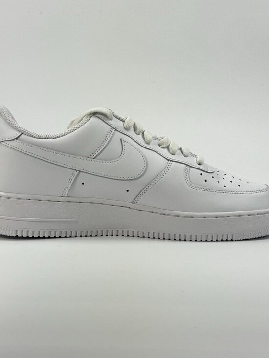 Nike Air Force 1 \'07 \'Triple White\' CW2288-111 size 11 main image 5